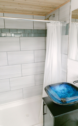 Bathroom 3, Pacific Dunes Resort, Grays Harbor