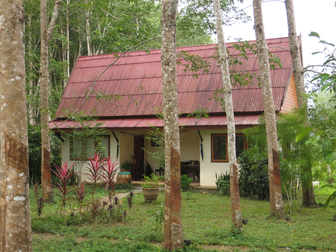 Exterior & Views 2, Manora Garden B & B, Muang Phangnga