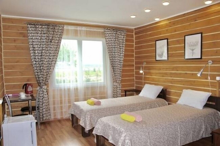 Bedroom 2, Kvetki Yablyni, Vyalyeyka