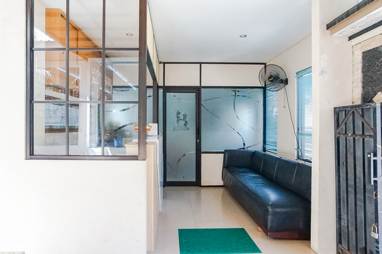 Public Area 4, Rantun's Place Nusa Dua, Badung