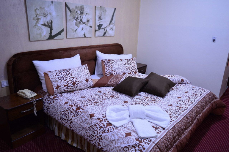 Bedroom 3, Abjar Hotel, Wadi Essier
