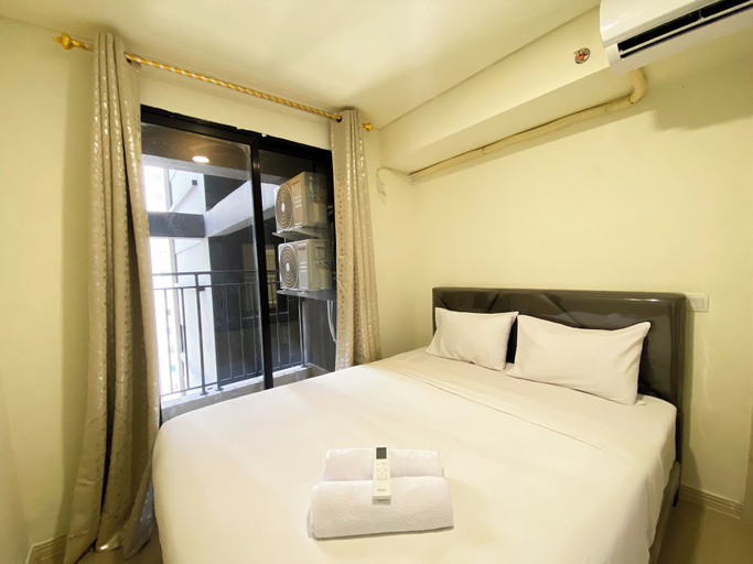 Bedroom 3, Best Homey And Modern 2Br At Meikarta Apartment, Cikarang