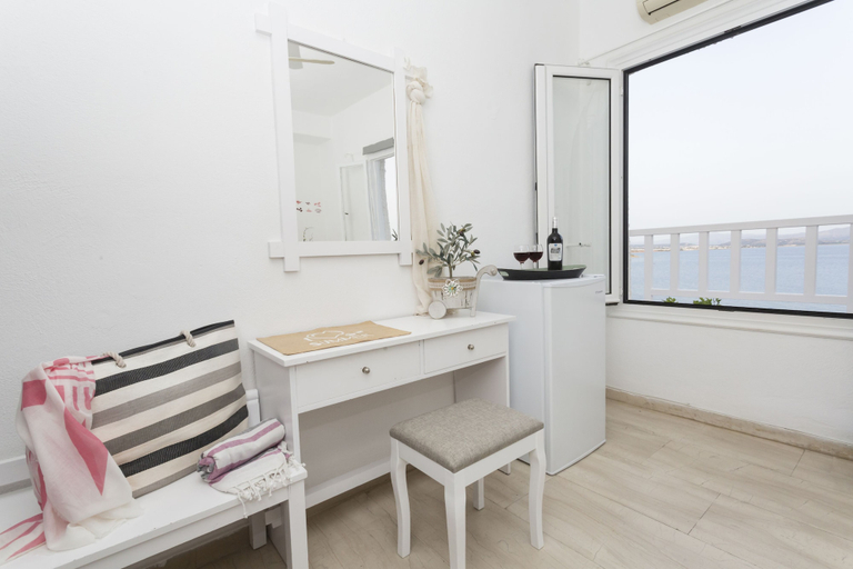 Bathroom 4, Galini Mare, Crete