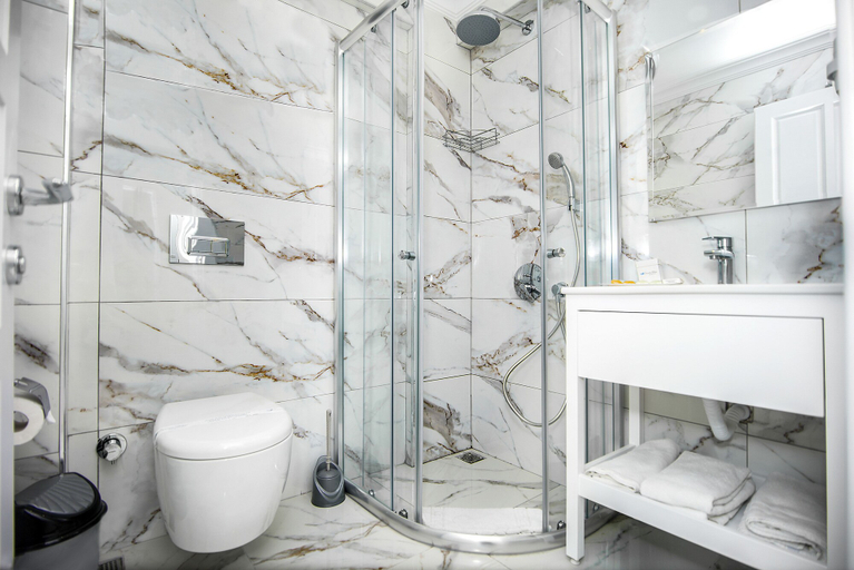 Bathroom 5, Ocean Blue High Class Hotel, Fethiye