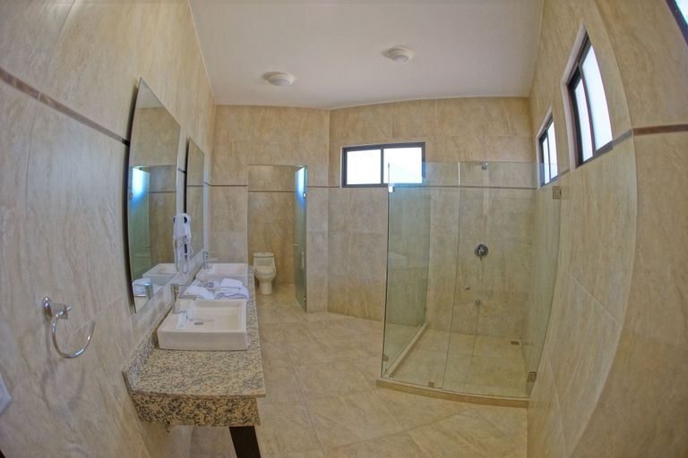 Bathroom 5, Nammbú Beachfront Bungalows, Hojancha