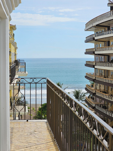Others 4, Acqua Residence Cr, Garabito