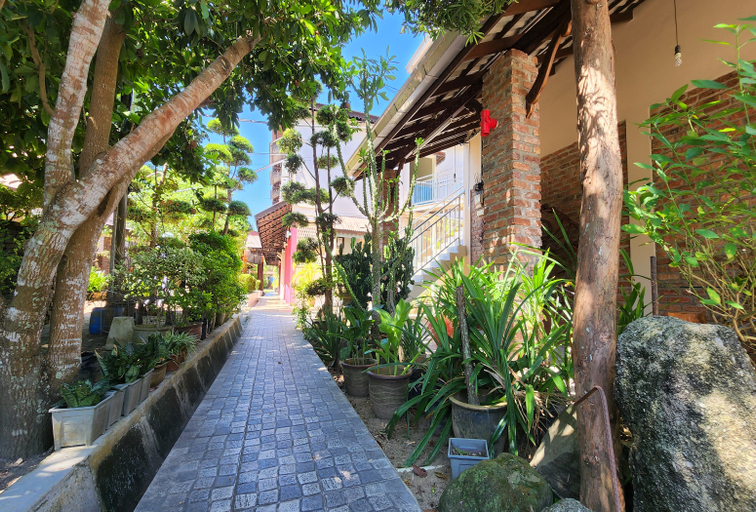 Exterior & Views 2, Sabak Awor Resort, Muar