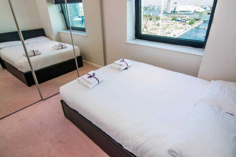 Bedroom 3, Canary Wharf - Corporate Riverside Apartments, London