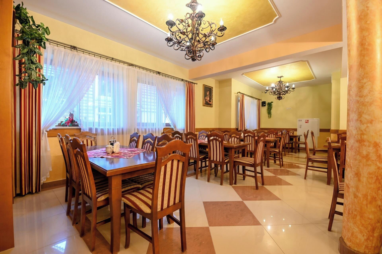 Food & Drinks 5, Pod Tatrami Bialka Centrum, Tatra