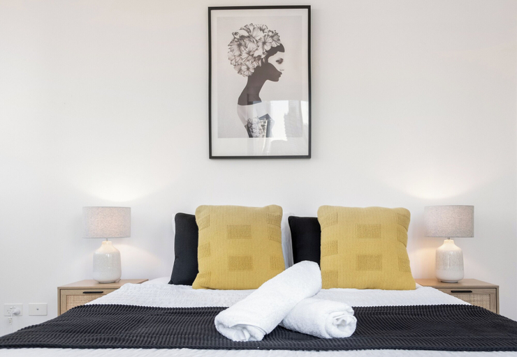 Bedroom 3, Mega Style Apartments Bella, Melbourne