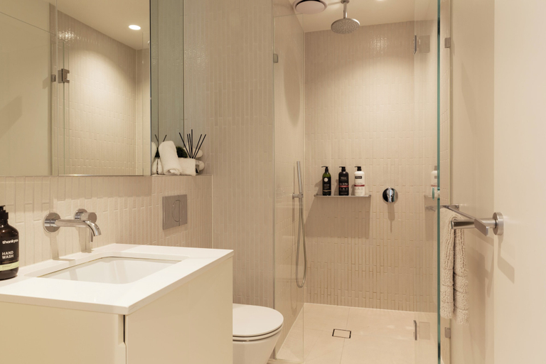 Bathroom 4, Mega Style Apartments Melbourne Square, Melbourne