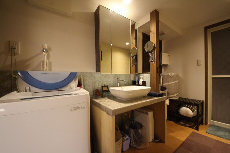 Bathroom 3, Nishijin No Sato, Kyoto