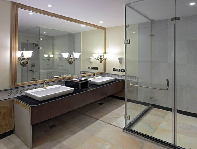 Bathroom 4, Talai Bagh Palace, Jaipur