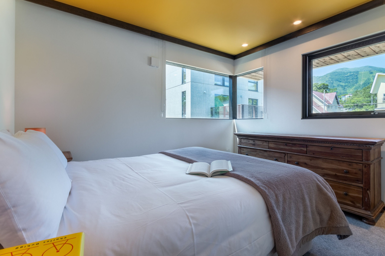 Bedroom 2, Gustav's Hideaway by H2 Life, Kutchan