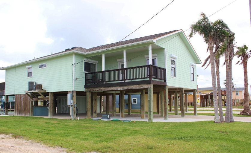 Exterior & Views 1, Sand Bar, Aransas