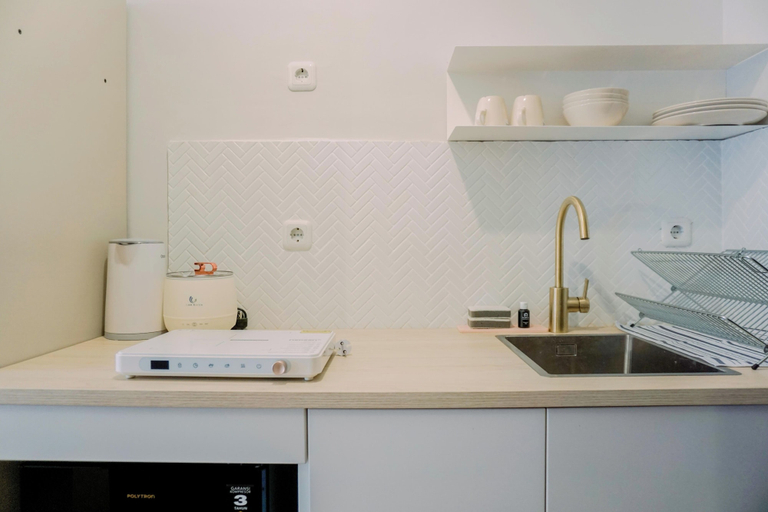 Others 5, Stunning Studio Transpark Bintaro Apartment, South Tangerang