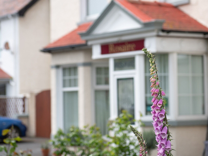 Exterior & Views 2, Rosaire Guest House, Conwy