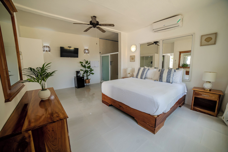 Bedroom 2, High Life Resort and Spa