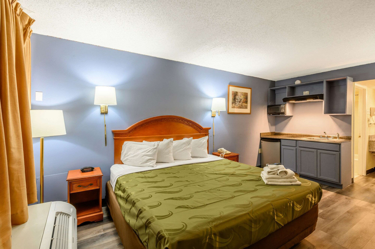 Bedroom 3, Quality Inn New Orleans I-10 East, Orleans