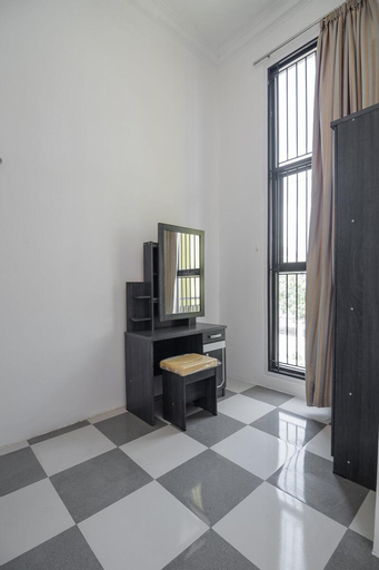 Bedroom 23
