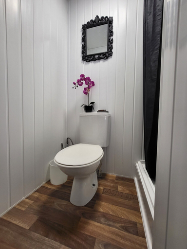Bathroom 3, The Collingwood, Norfolk