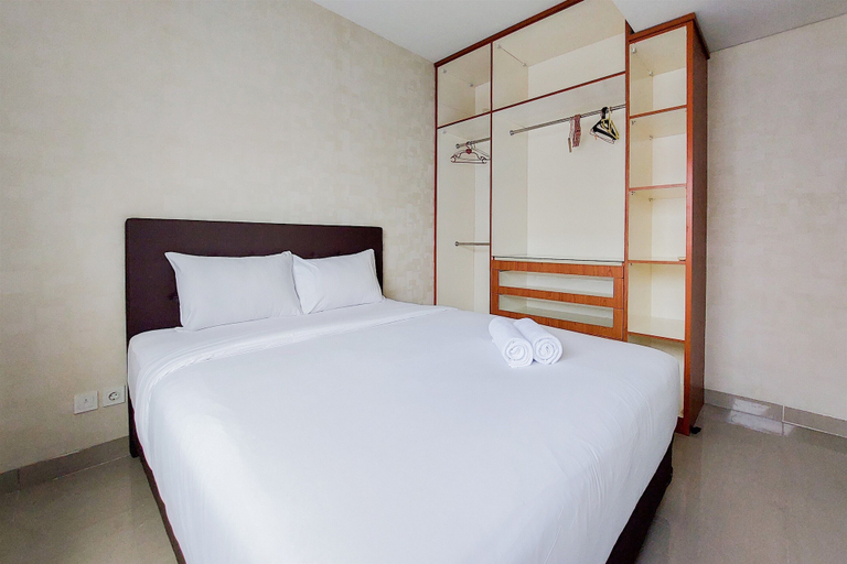 Bedroom 1, Nice and Fancy 1Br At Paramount Skyline Apartment, Tangerang
