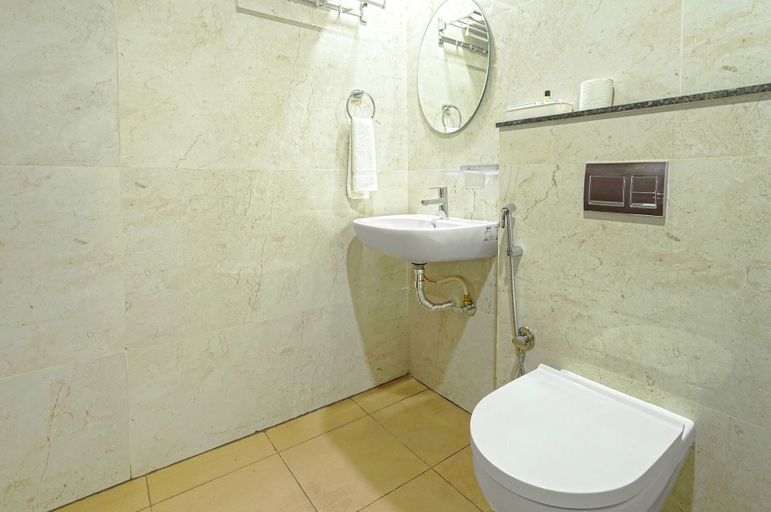 Bathroom, Hotel Prime Bliss - GR Tech Park ITPL, Bangalore