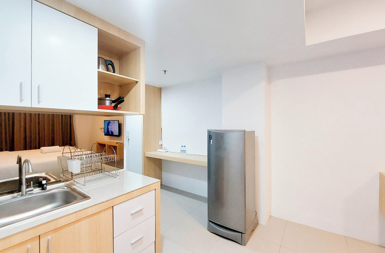 Others 4, Cozy And Strategic Studio Apartment At De Prima, Medan