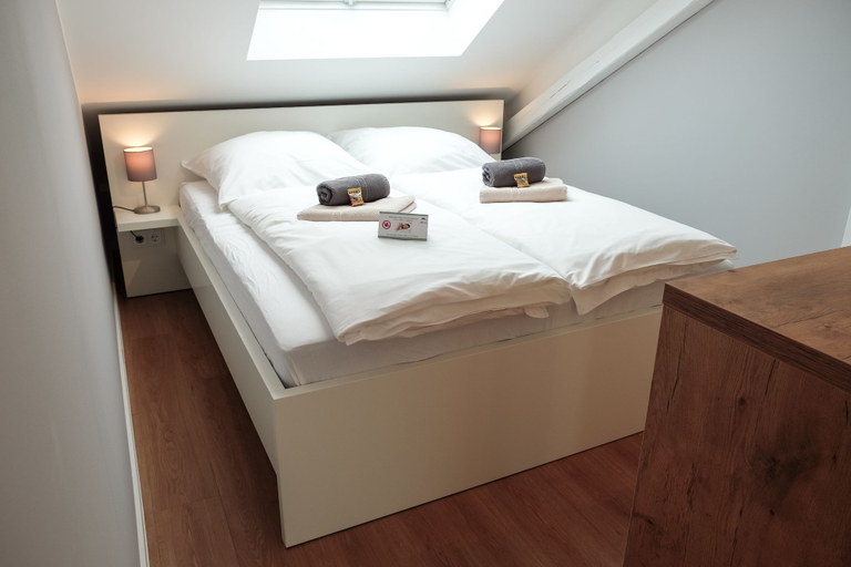Bedroom 3, Glück Auf Appartements Rüttenscheiderstraße, Essen