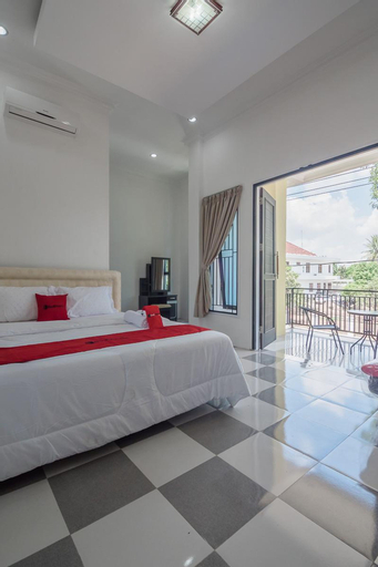 Bedroom 21