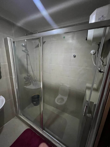 Bathroom, Emperor's PLace Luxury Room, Eti-Osa
