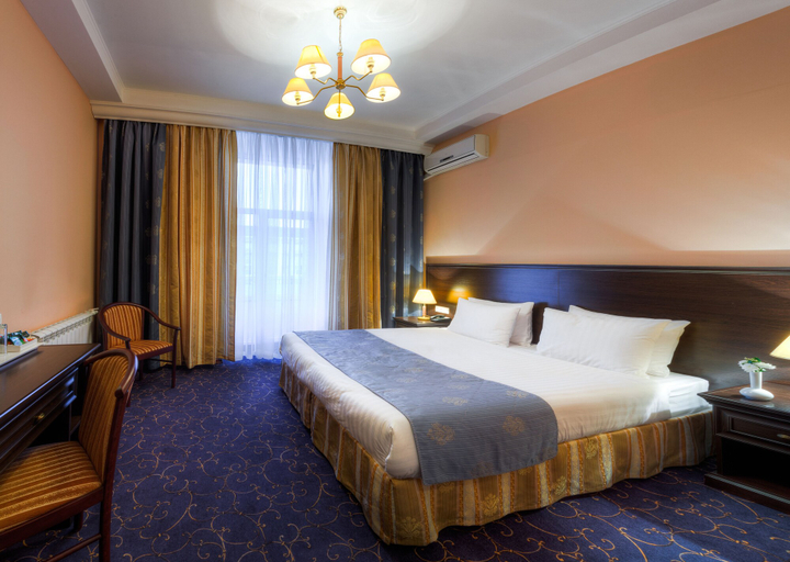 Bedroom 2, Baikal Plaza Hotel, Ulan-Ude