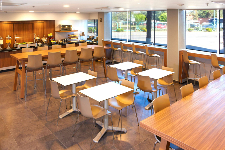 Food & Drinks 5, City Express By Marriott Leon, León