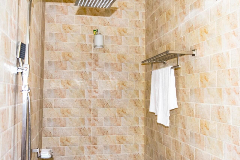 Bathroom 4, Yala Hotel Elephant Eye, Thissamaharama