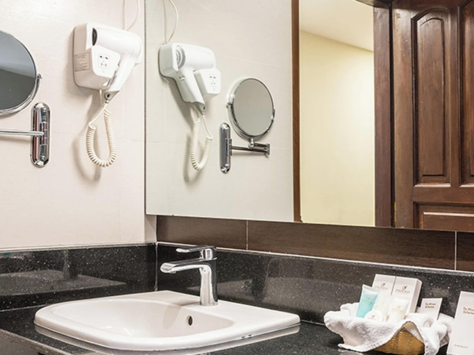 Bathroom, Prideinn Mombasa City 2, Mvita