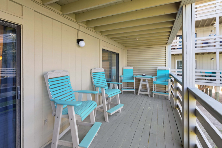 Others 5, Lighthouse Point 33A by Tybee Vacation Rentals, Chatham