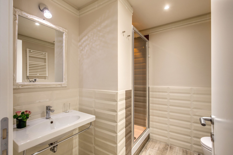 Bathroom 5, Casa Mia Vaticano Guest House, Rome