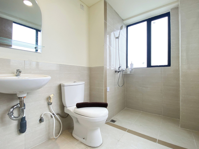 Bedroom 3, Best Spacious 3Br At Meikarta Apartment, Cikarang