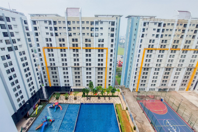 Exterior & Views 2, Nice and Fancy 1Br At Paramount Skyline Apartment, Tangerang