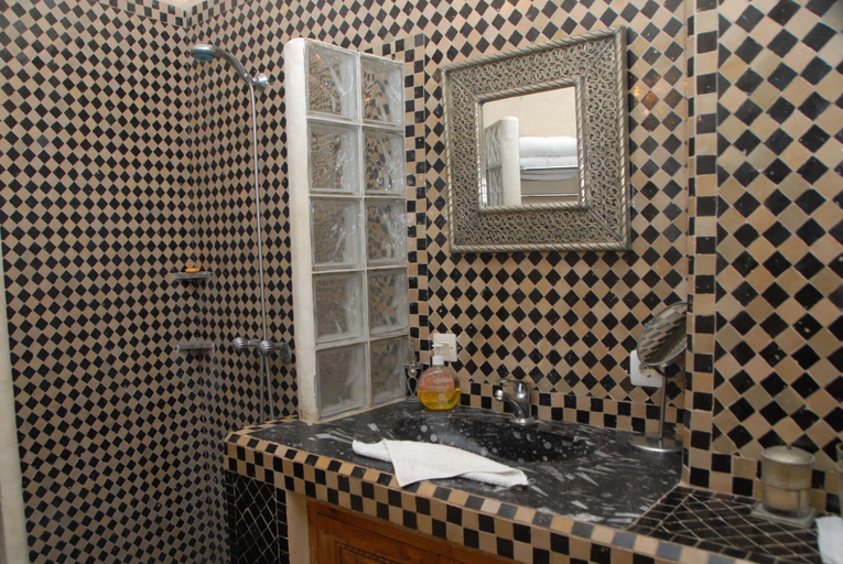 Bathroom 4, Riad Jonan, Marrakech