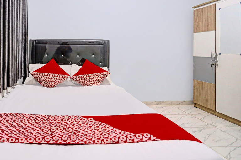 Bedroom 5, Hotel O Nagoya House Syariah, Batam
