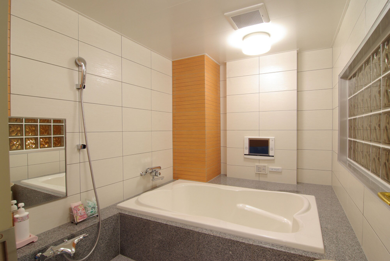 Bathroom 3, Hotel Shonan Sirenu _ Adults Only, Hiratsuka