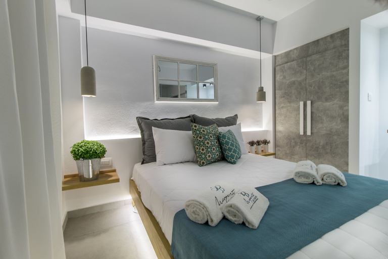 Bedroom 3, Margaret of Naxos, South Aegean
