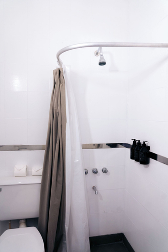 Bathroom 3, Selina Salta, Capital