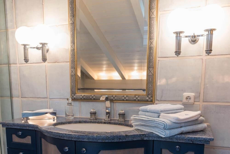 Bathroom 5, Villa Sawallisch, Traunstein
