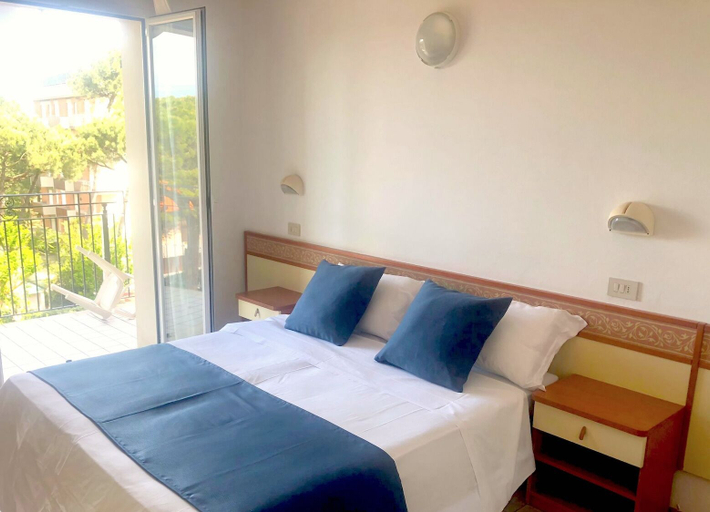Bedroom 2, Hotel B&B Des Bains, Ravenna