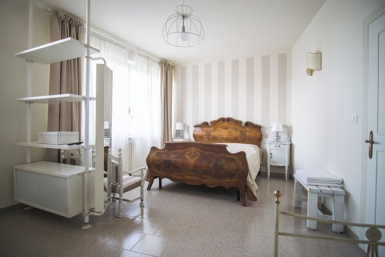 Others 5, Ome sweet Ome, Brescia