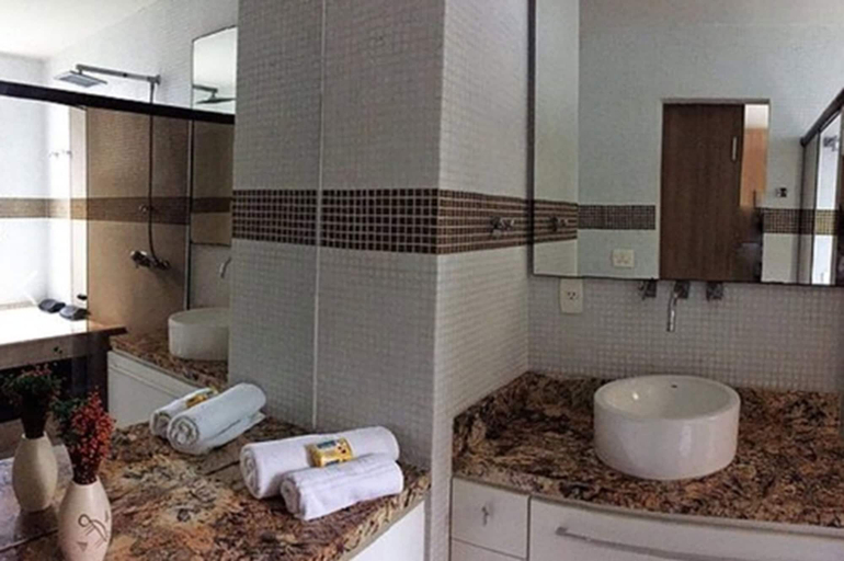 Bathroom 4, Real Residence Hotel, Rio de Janeiro