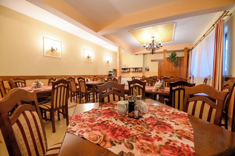 Food & Drinks 5, Pod Tatrami Bialka Centrum, Tatra