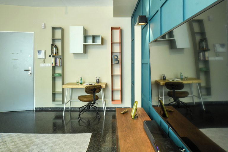 Others 4, Turquoise 1BR Dizengoff Apt by SeaNRent